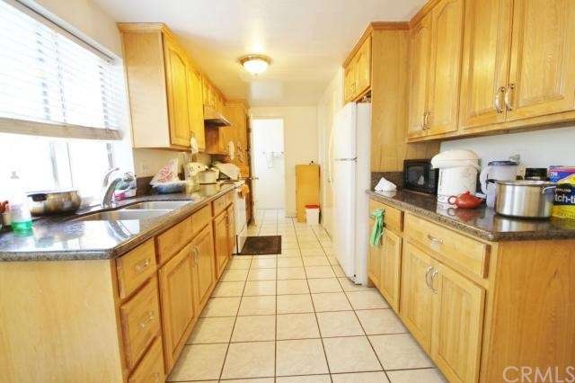 617 N Alhambra Ave unit C, Monterey Park, CA 91755 - photo 1