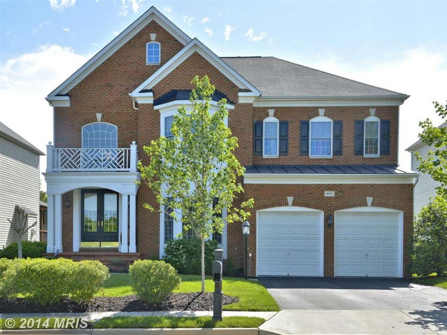 25754 S Village Dr, Chantilly, VA 20152 - photo 1