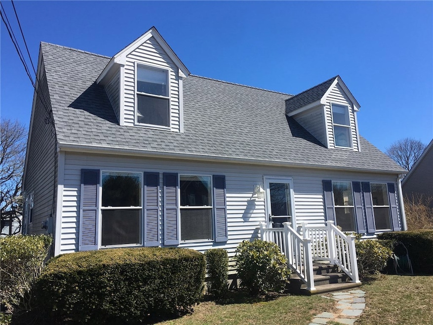 35 Clifford Dr, Westerly, RI 02891 - photo 1