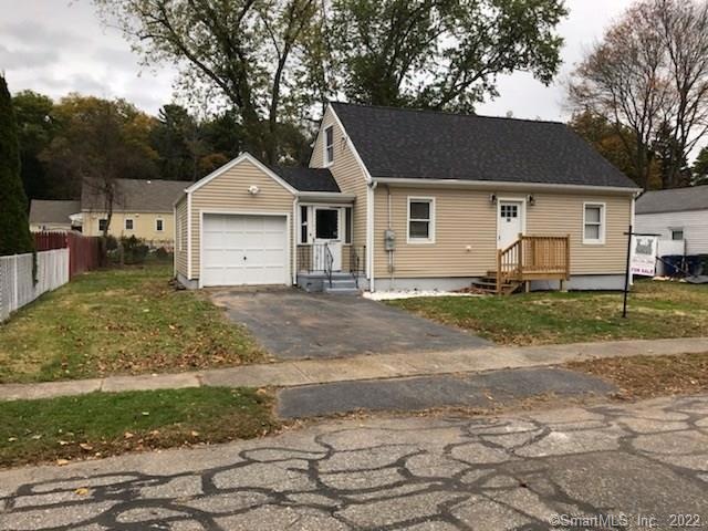 39 Emerald St, Bridgeport, CT 06610 - photo 1