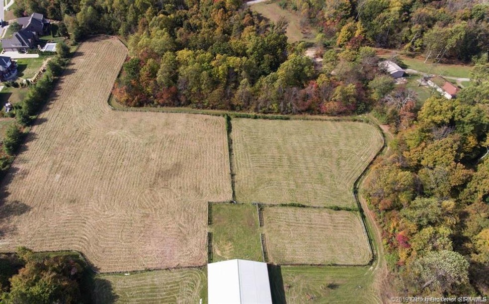 3007 Spickert Knob Rd, Floyds Knobs, IN 47119 - photo 1