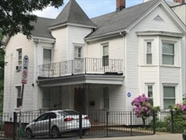 70 Highland Ave unit 2, Somerville, MA 02143 - photo 1