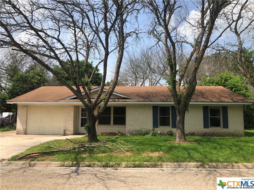 602 Steven St, Troy, TX 76579 - photo 1