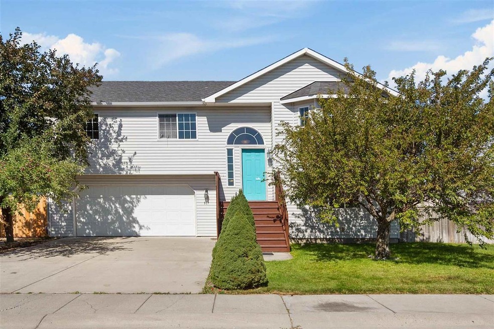 317 Beverly Ave, Medical Lake, WA 99022 - photo 1