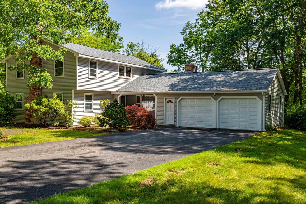 15 Muldoon Dr, Hudson, NH 03051 - photo 1