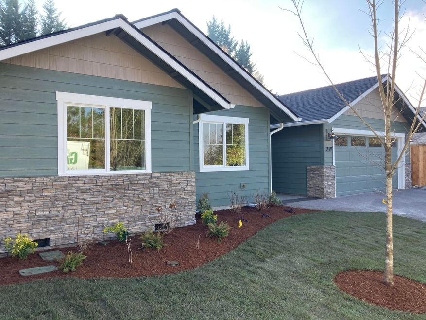 219 SE Sand Canyon Ln, Grants Pass, OR 97527 - photo 1