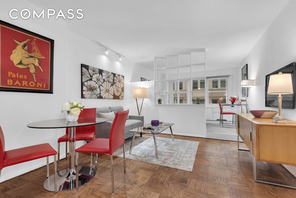 For Sale $585,000 • Co-Listing Agent