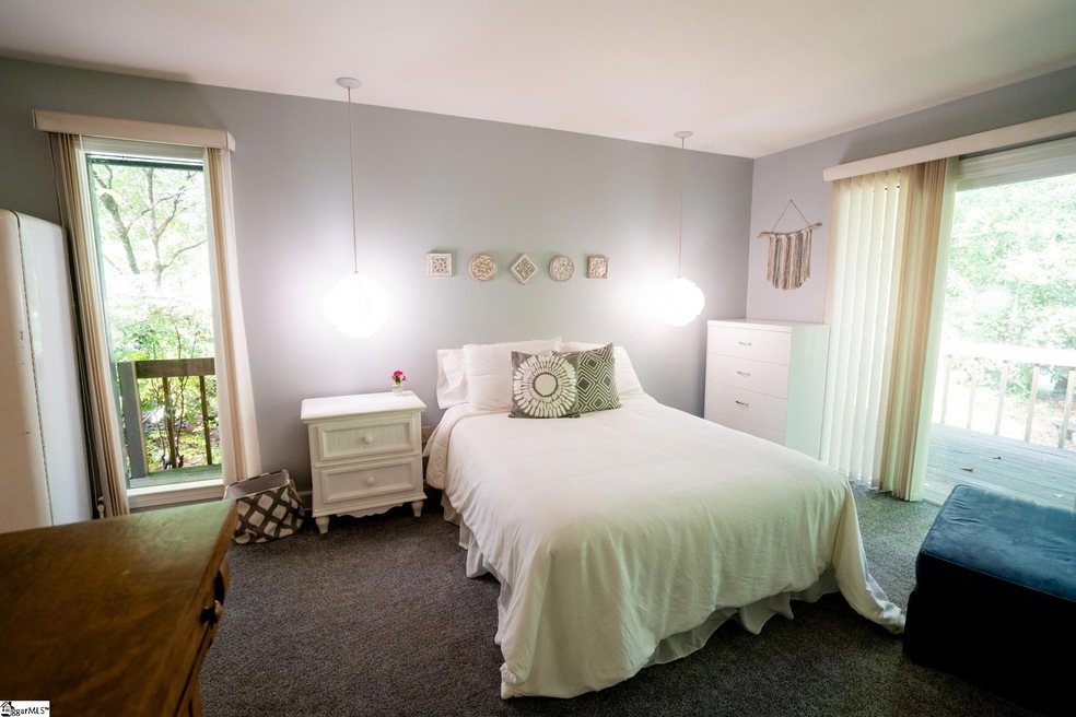 7 Hathaway Cir, Greenville, SC 29617 - photo 1