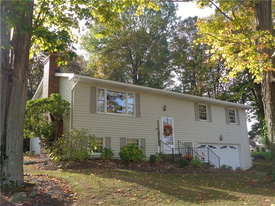 Great home in Milfair  Heights