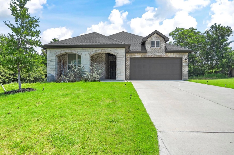 Sold • Co-Listing Agent