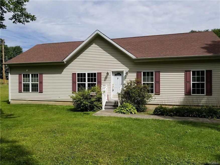 7 White Schoolhouse Rd, Rhinebeck, NY 12572 - photo 1