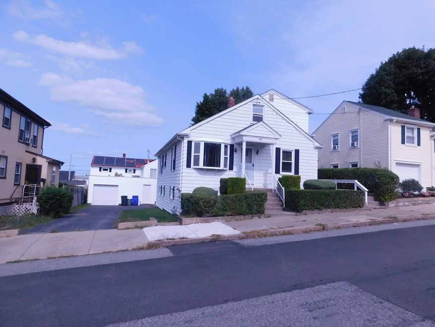 588 Woodman St, Fall River, MA 02724 - photo 1