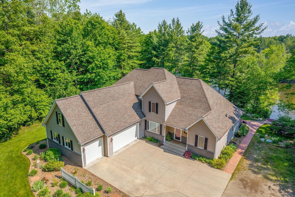 Sold $585,000