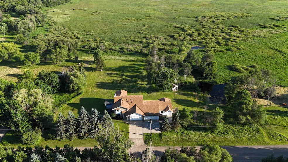 For Sale $690,000 • Co-Listing Agent