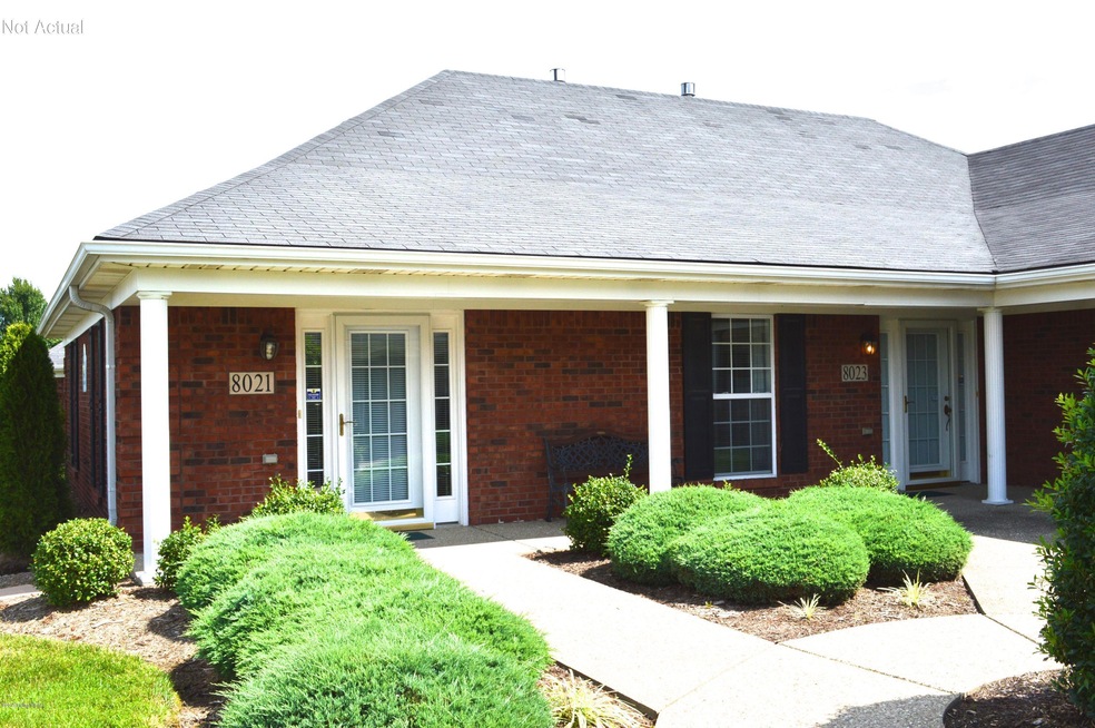 8021 Aspen Glen Dr unit 8021, Louisville, KY 40228 - photo 1