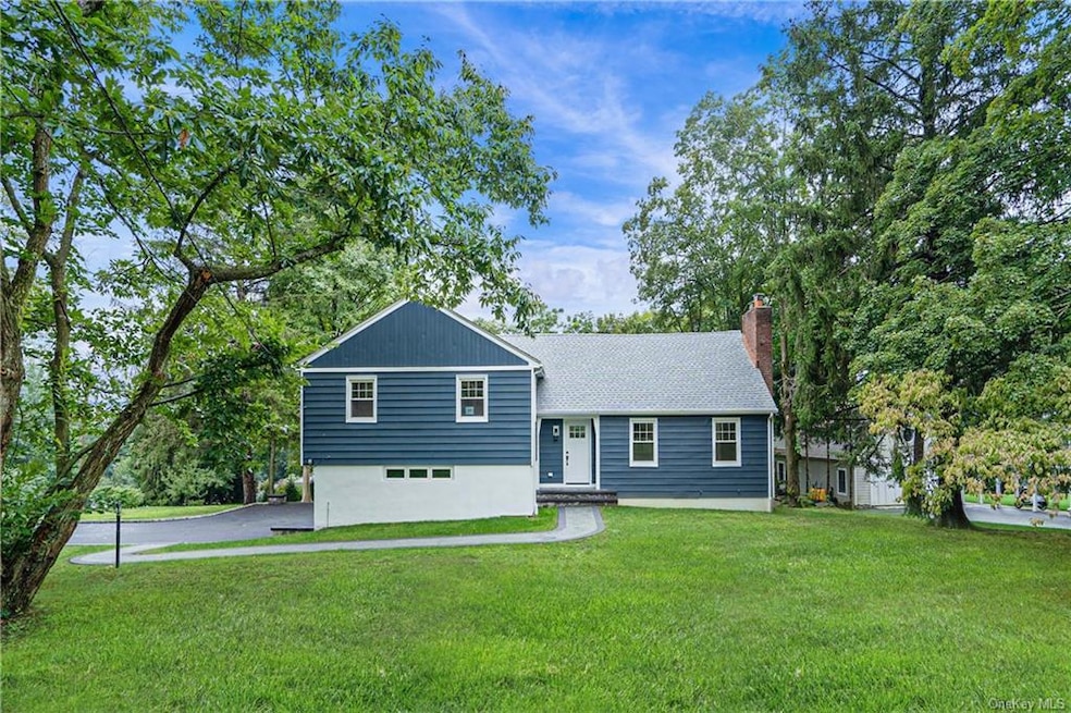 36 Old Farm Rd S, Pleasantville, NY 10570 - photo 1