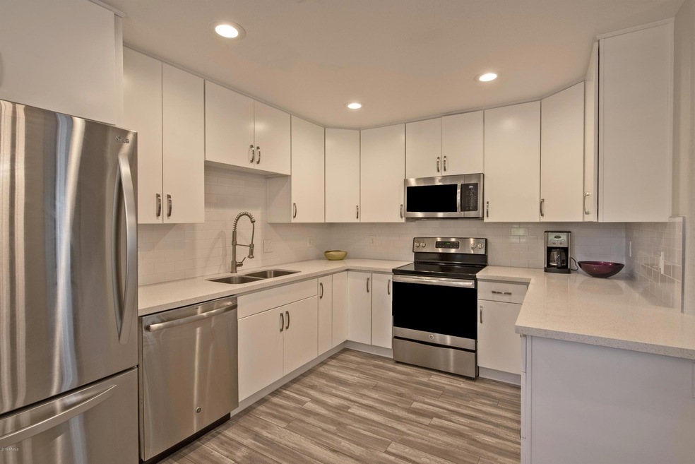 009_Kitchen