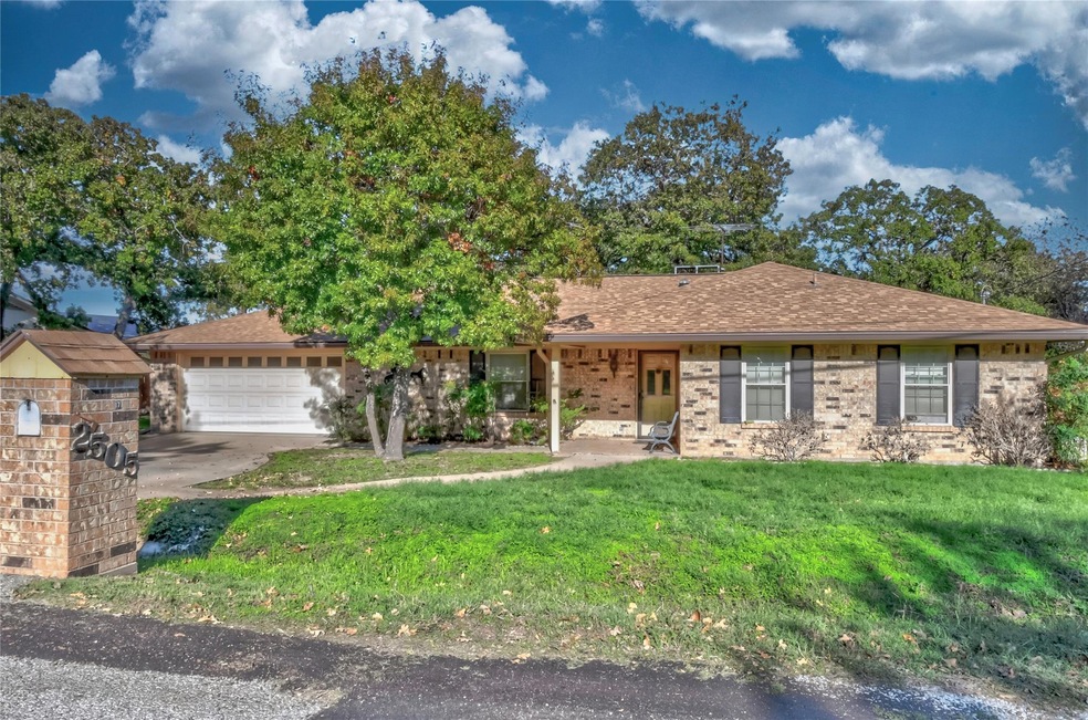 2505 Oaks Dr, Granbury, TX 76049 - photo 1