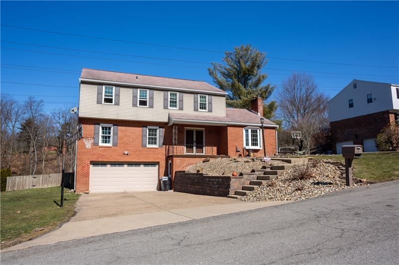 Welcome to 1509 Tamarack Drive Allison Park Pa.