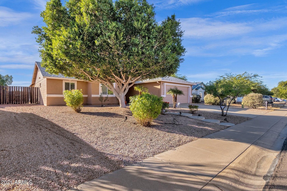 1-web-or-mls-1837-w-11th-ave