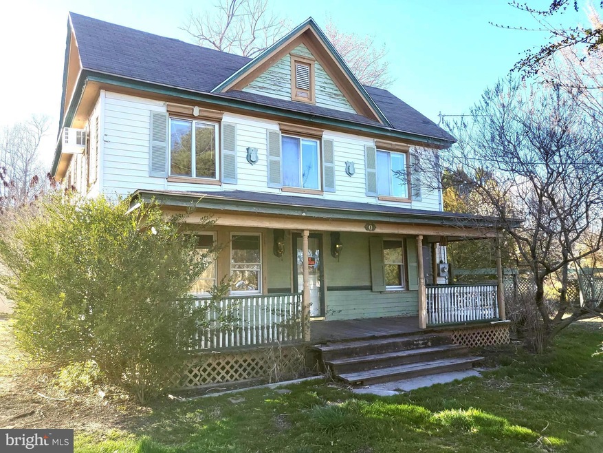 908 Hudson Rd, Cambridge, MD 21613 - photo 1