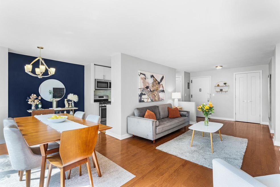 The Lenox unit 201, Union City, NJ 07087 - photo 1