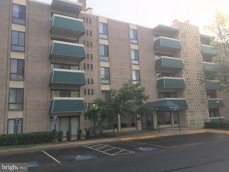 Lafayette Park unit 602, Falls Church, VA 22041 - photo 1