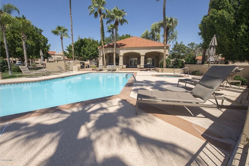 001_Enjoy the AZ Outdoor Lifestyle!