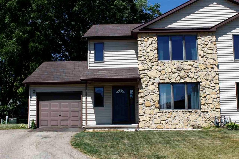 468 Waterman Ct, Oregon, WI 53575 - photo 1