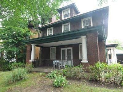 This is an all brick home built in the 1920s.  It 