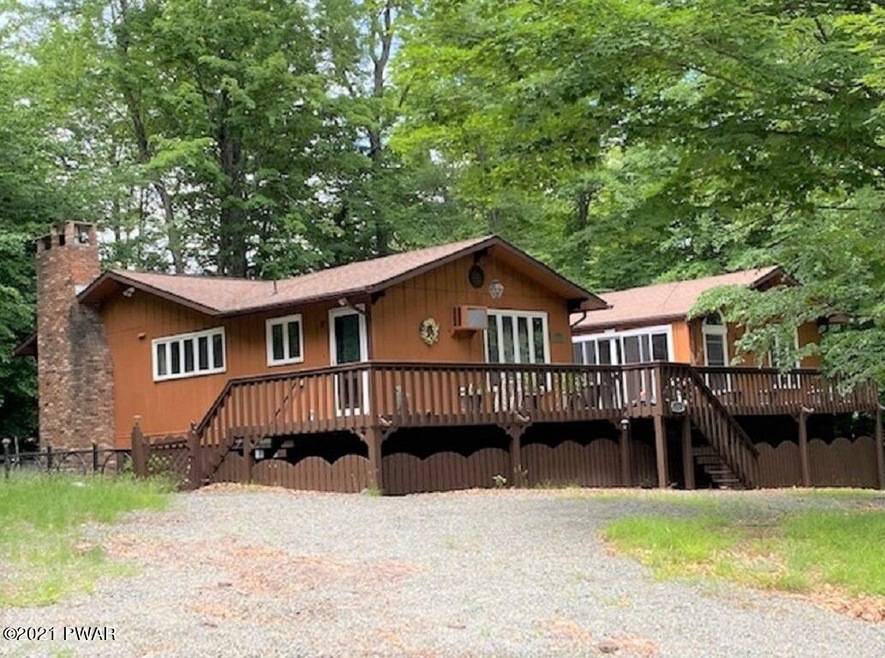 1133 Red Hawk Dr, Lake Ariel, PA 18436 - photo 1