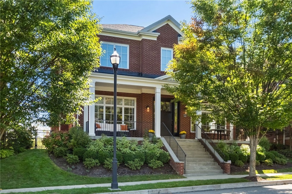 Welcome to 1660 Shelburne Lane!