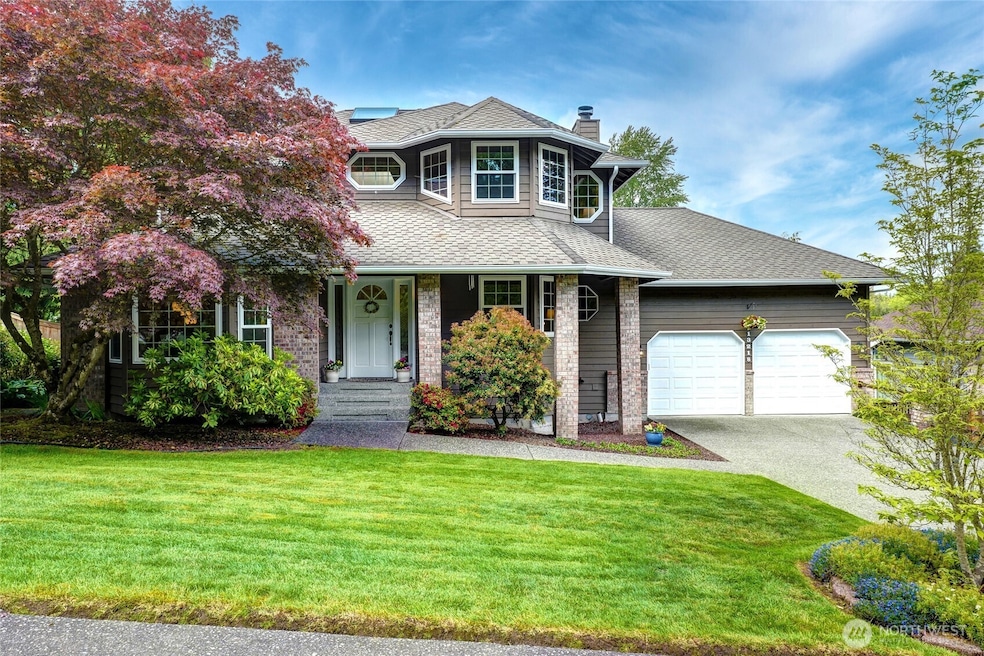 Sold $957,000 • Co-Listing Agent