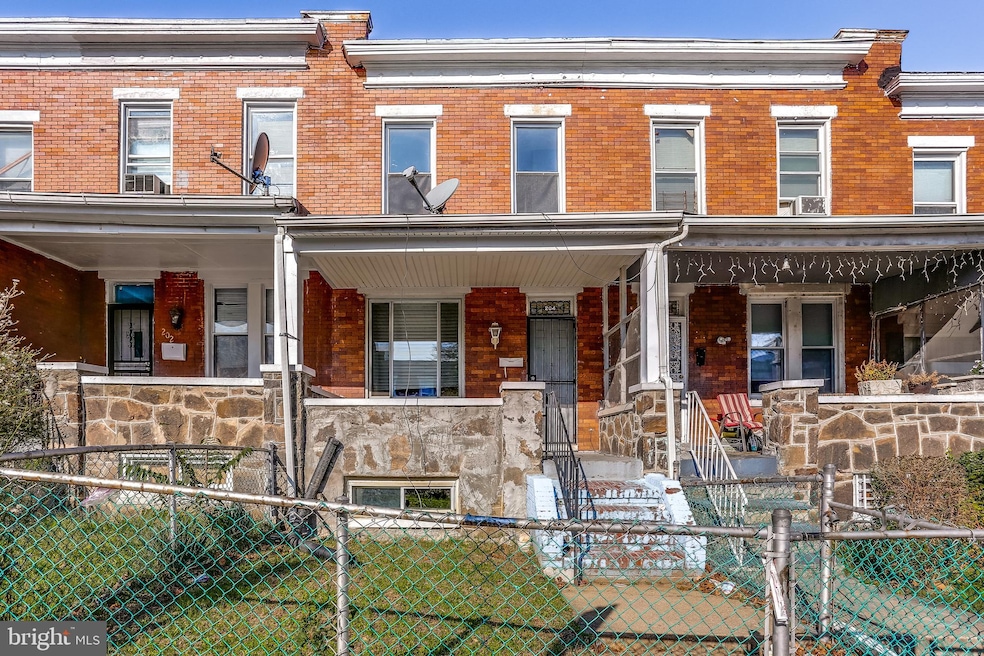 204 N Monastery Ave, Baltimore, MD 21229 - photo 1