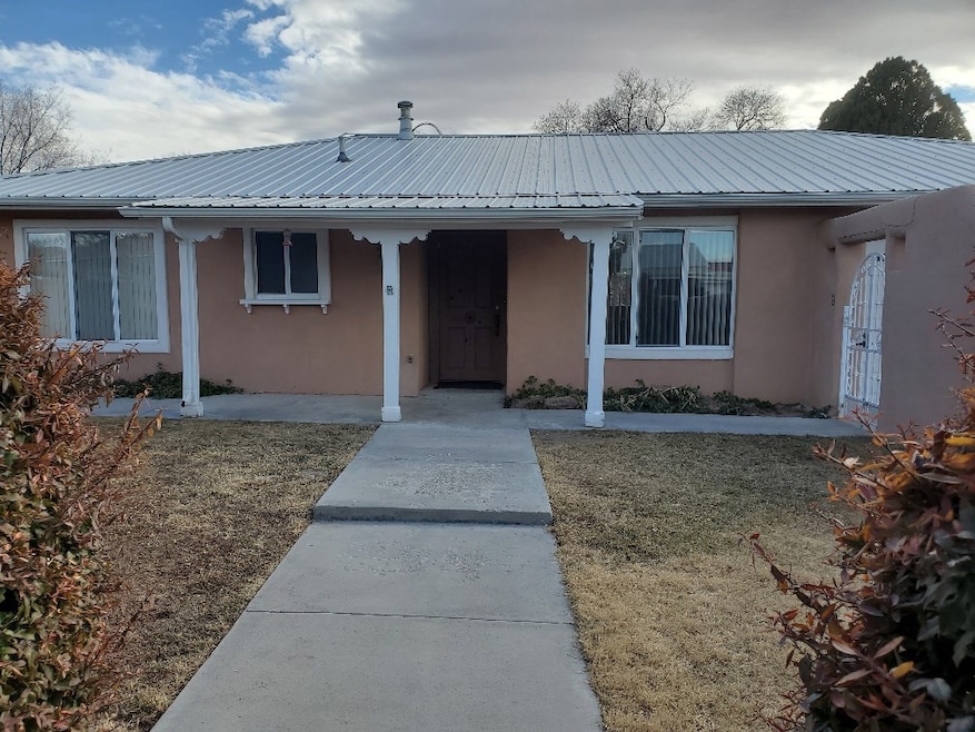 1428 Calle Cielito Lindo, Espanola, NM 87532 - photo 1