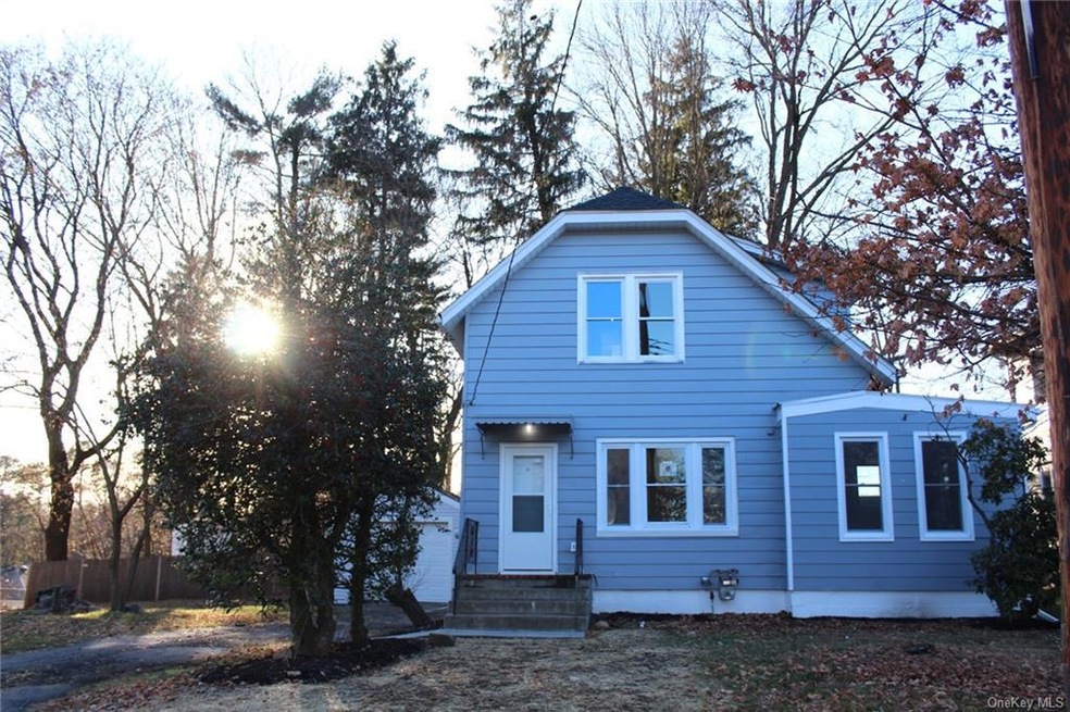 37 Polhemus St, Tappan, NY 10983 - photo 1