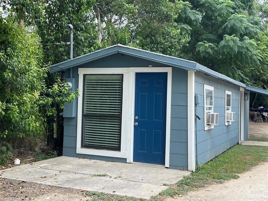 2113 River Rd unit A, San Marcos, TX 78666 - photo 1