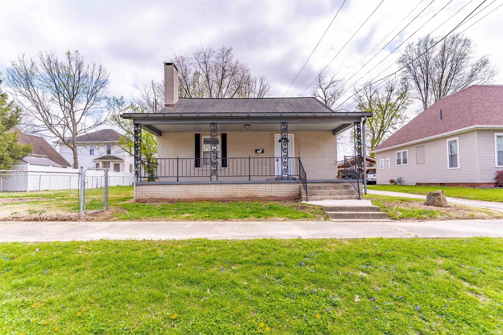 211 E Monroe St, Princeton, IN 47670 - photo 1