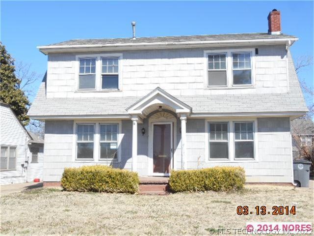 Classic mid-town  4 bedroom home.