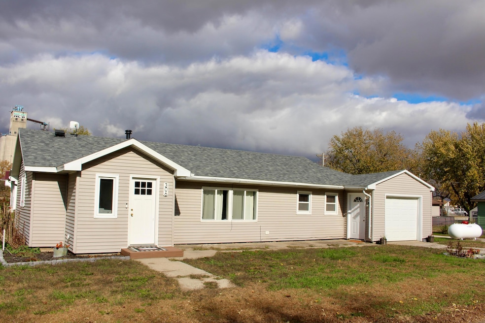 306 3rd St, Blairsburg, IA 50034 - photo 1