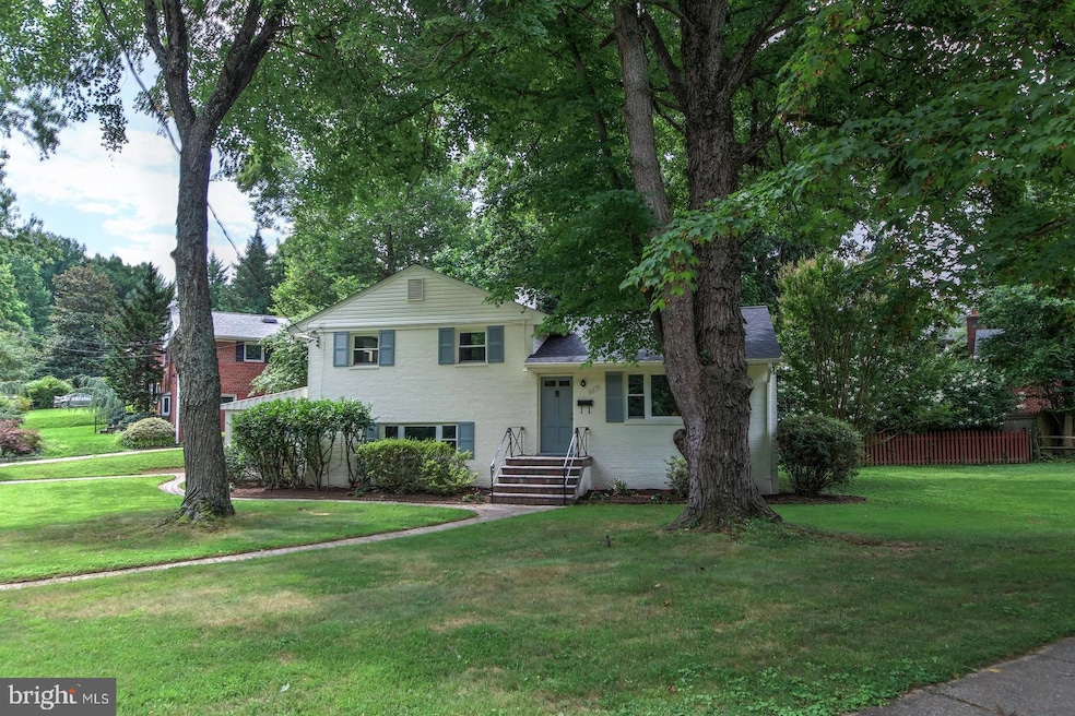 Sold $575,000 • Co-Listing Agent