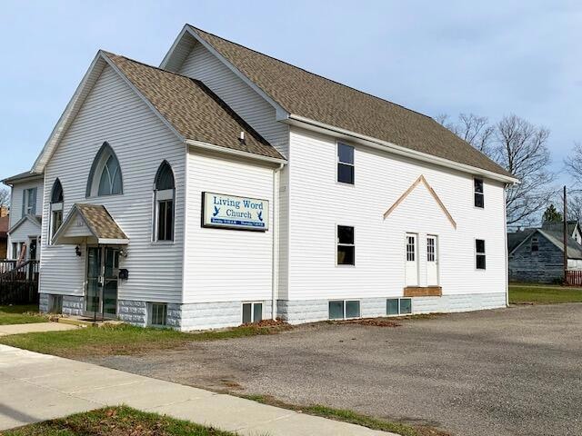 316 N Robert