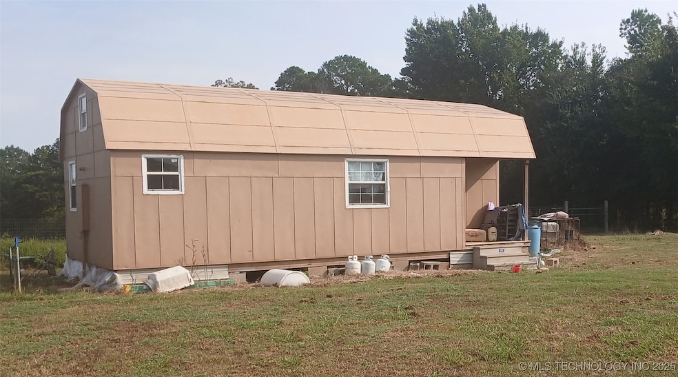 20449 E Cass Rd, Stigler, OK 74462 - photo 1