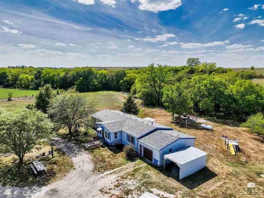 8414 Kansas 63, Saint Marys, KS 66536 MLS FHR20232387