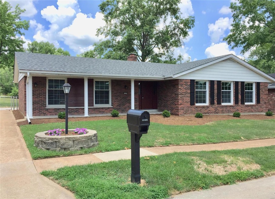 NEWLY UPDATED 3 Bedroom, 2 Full Bath All Brick Ranch home in Lindbergh Schools! NEW Light & Bright Kitchen, NEW Baths, NEW Flooring, NEW ROOF, OPEN Floor Plan and Move in Ready!