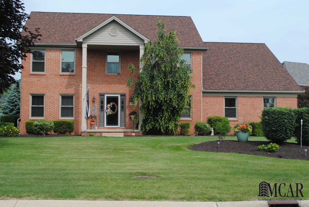 Golf Course Community
