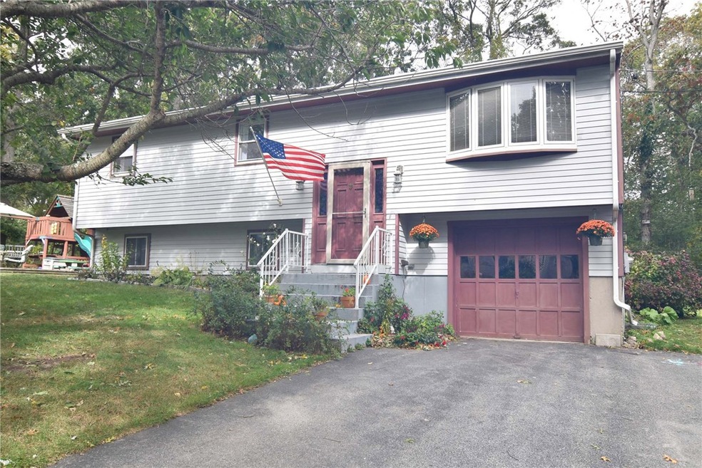 57 Beth Rd, Tiverton, RI 02878 - photo 1