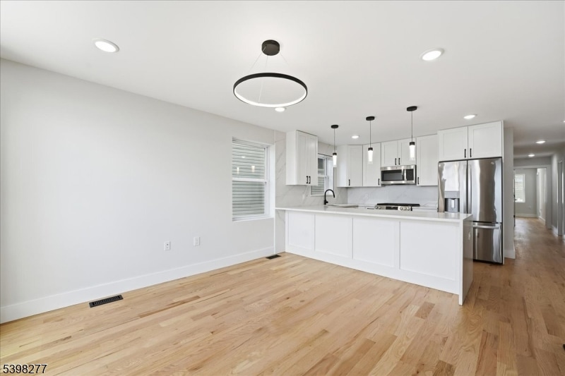 62 Hillside Ave unit 1, Newark, NJ 07108 - photo 1