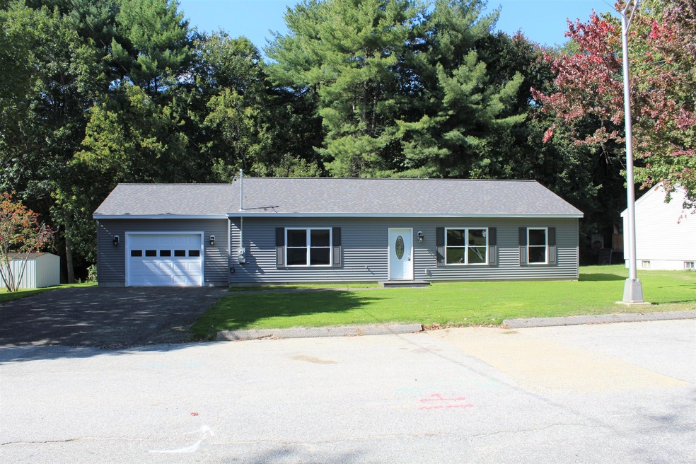 8 Saint Jerome St, Lewiston