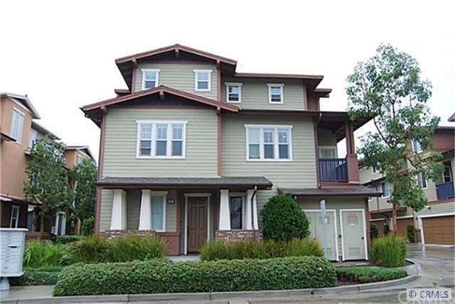 This home has beautiful curb appeal.